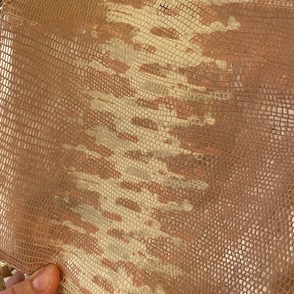 Used. Kelly Wynne “sorry im not sorry” satchel - Picture 3 of 5